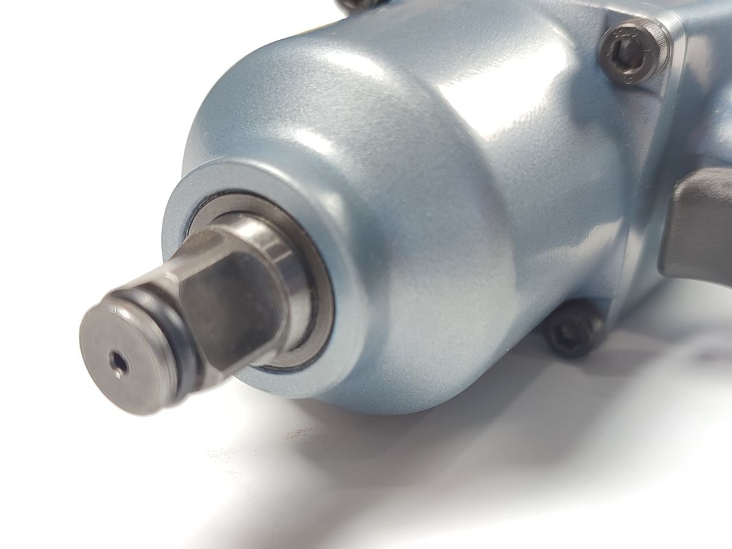 1.7 กิโลกรัม 750nm Small Air Impact Wrench Gun 1/2 In Air Inlet 3/8 In Min Hose ขนาด